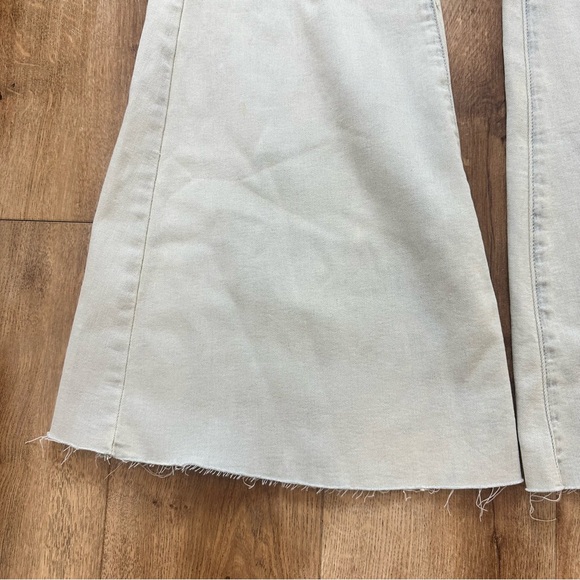 Free People Jeans Youthquake Crop Flare Jeans Pants Bleach Out Blue Size 26 - Picture 7 of 15